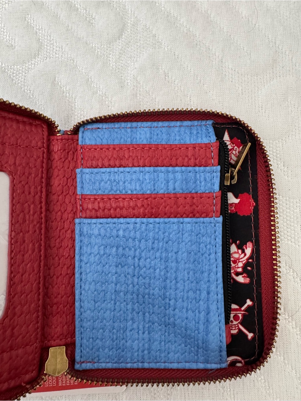 Loungefly Red One Piece Luffy Zip Wallet - Picture 5 of 5